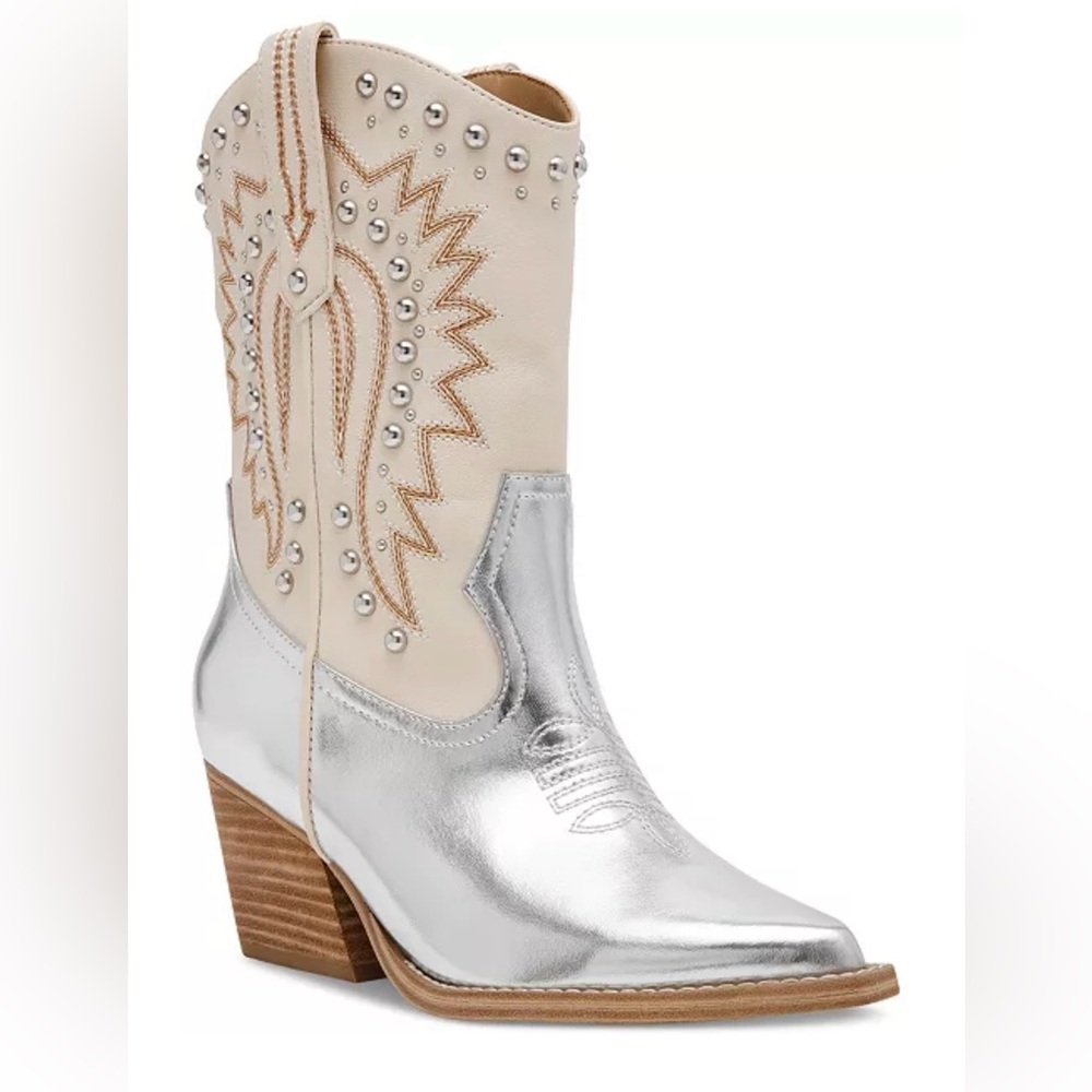 DV Dolce Vita Aledo Studded Western Ankle Boot - LIKE NEW with box